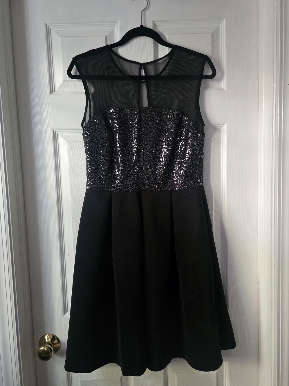 Studio One New York Size 8 Black Sequin Mesh Fit & Flare Cocktail Dress